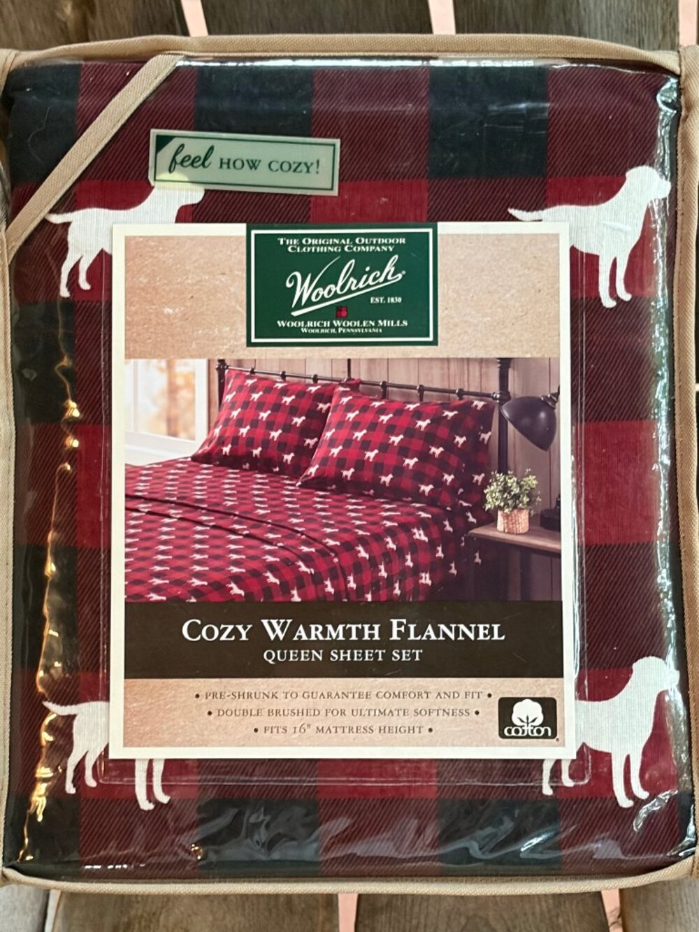 NEW WOOLRICH Red Black Buffalo Plaid White Dogs Queen Size Flannel Sheet Set